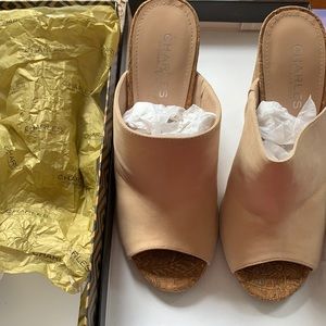 Charles David Shoes - Upper mules in suede-leather with cork heels Charles David Shoes - Upper mules in suede-leather with cork heels